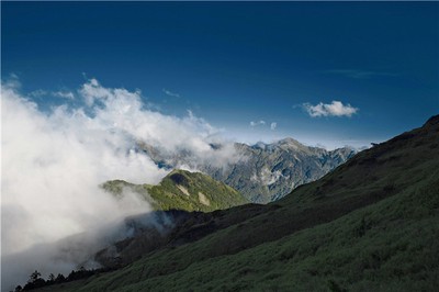 八字地支帶沖究竟意味著什麼？命理師詳解地支相衝的吉凶玄機