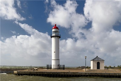 八字如何透露你的相貌與性格？命理口訣全解析