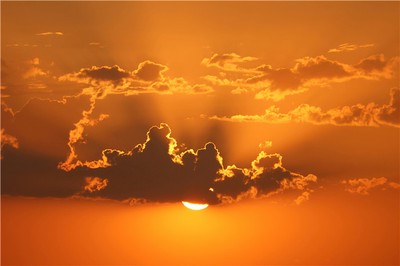 五行缺水如何取名？從命理角度解析補水之道