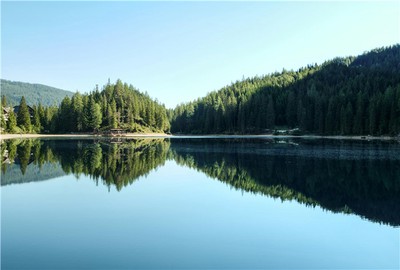 路旁土命人是什麼意思？詳解其性格特點、環境影響與化解方法
