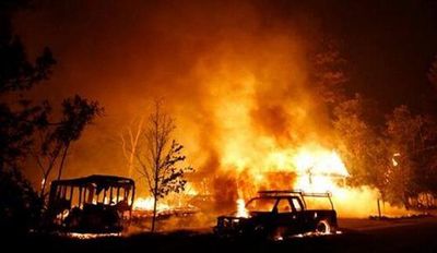 八字炎上格的含義，八字炎上格特徵詳解