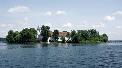 八字格局能否通過後天調整來改變命運走向？